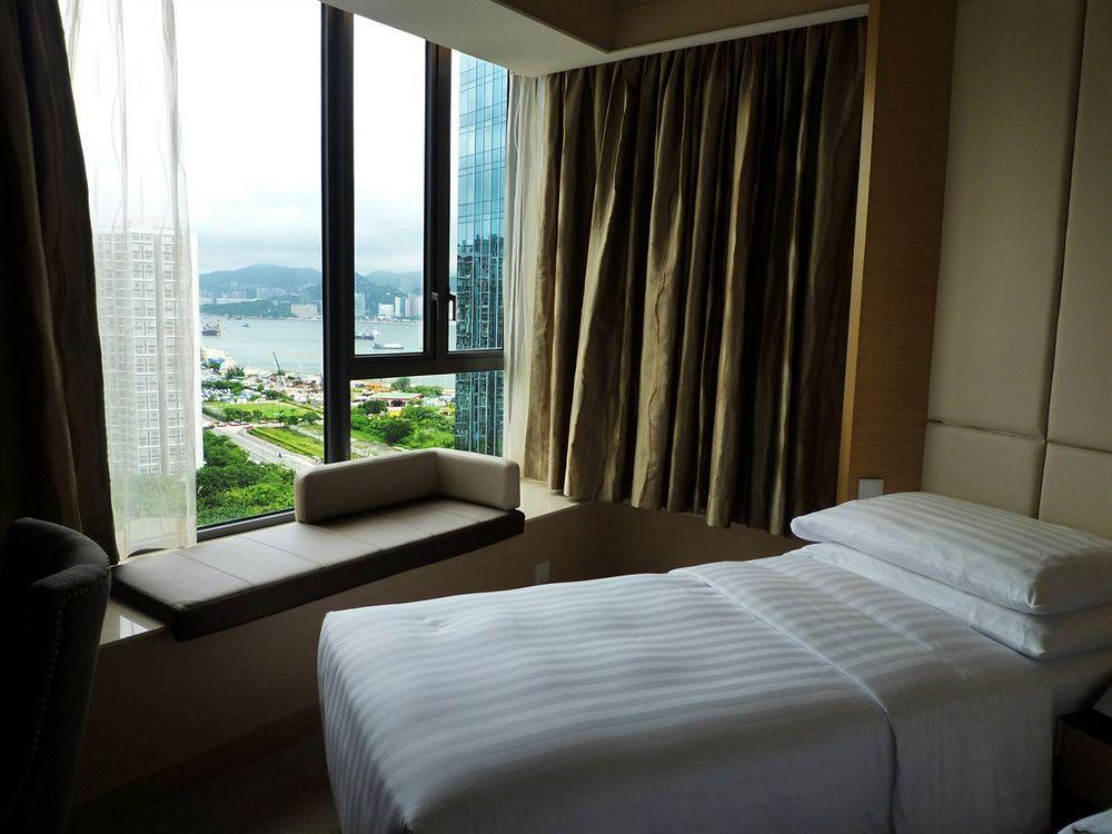 Dorsett Kwun Tong, Hong Kong Hotel Bagian luar foto